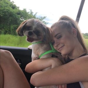 Meet your Posher, Paige